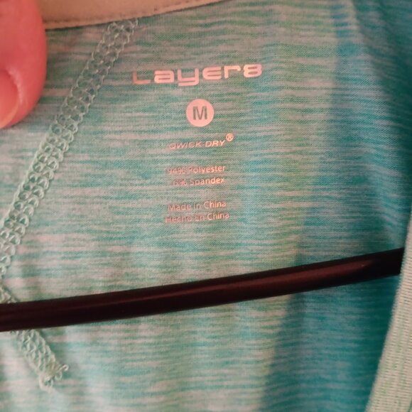 Layers Qwick Dry T-Shirt teal size M womens - Picture 3 of 3